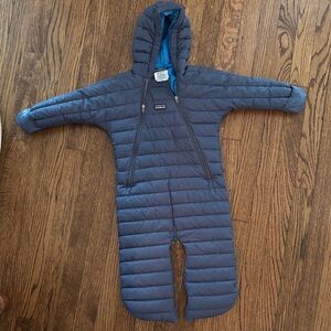 Patagonia Infant Navy Quilted Hooded Suit Bunting